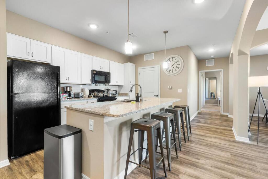 Elegant 2 Bedroom/2 Bath Condo With All Amenities Мельбурн Екстер'єр фото